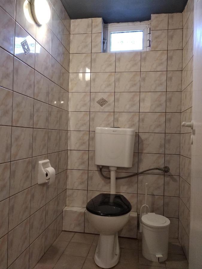 Alternative Country House 10 Minutes From Athens Airport 阿特米达 外观 照片